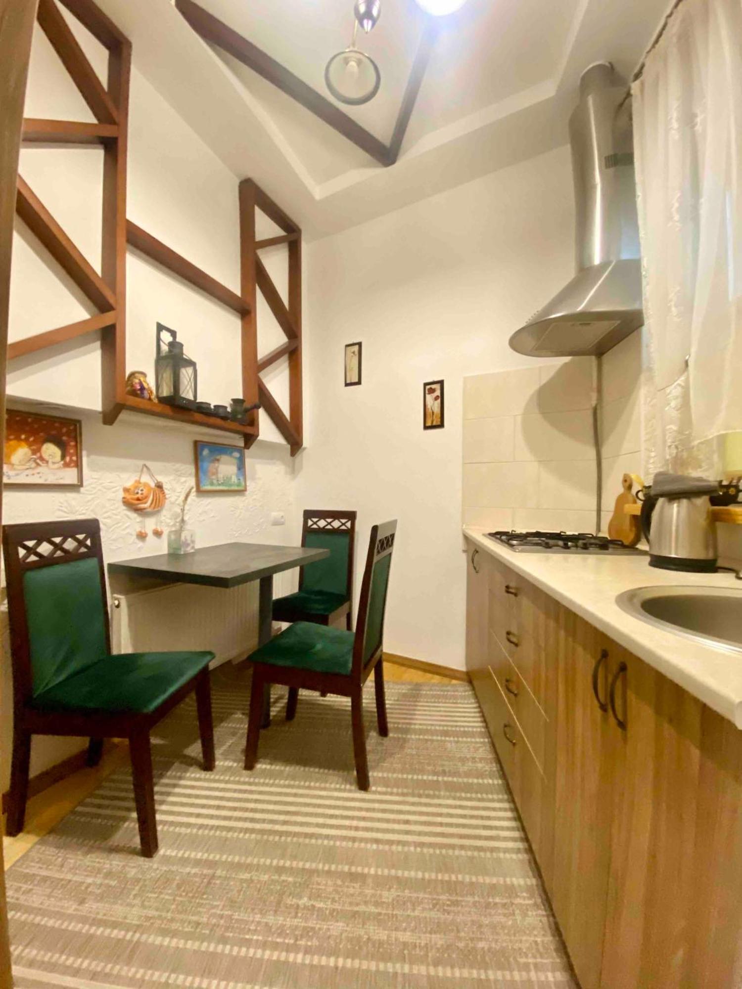 Вул Вірменська 20 Не Далеко Від Ж Д Вокзалу Звітні Документи Apartment Lviv Exterior photo
